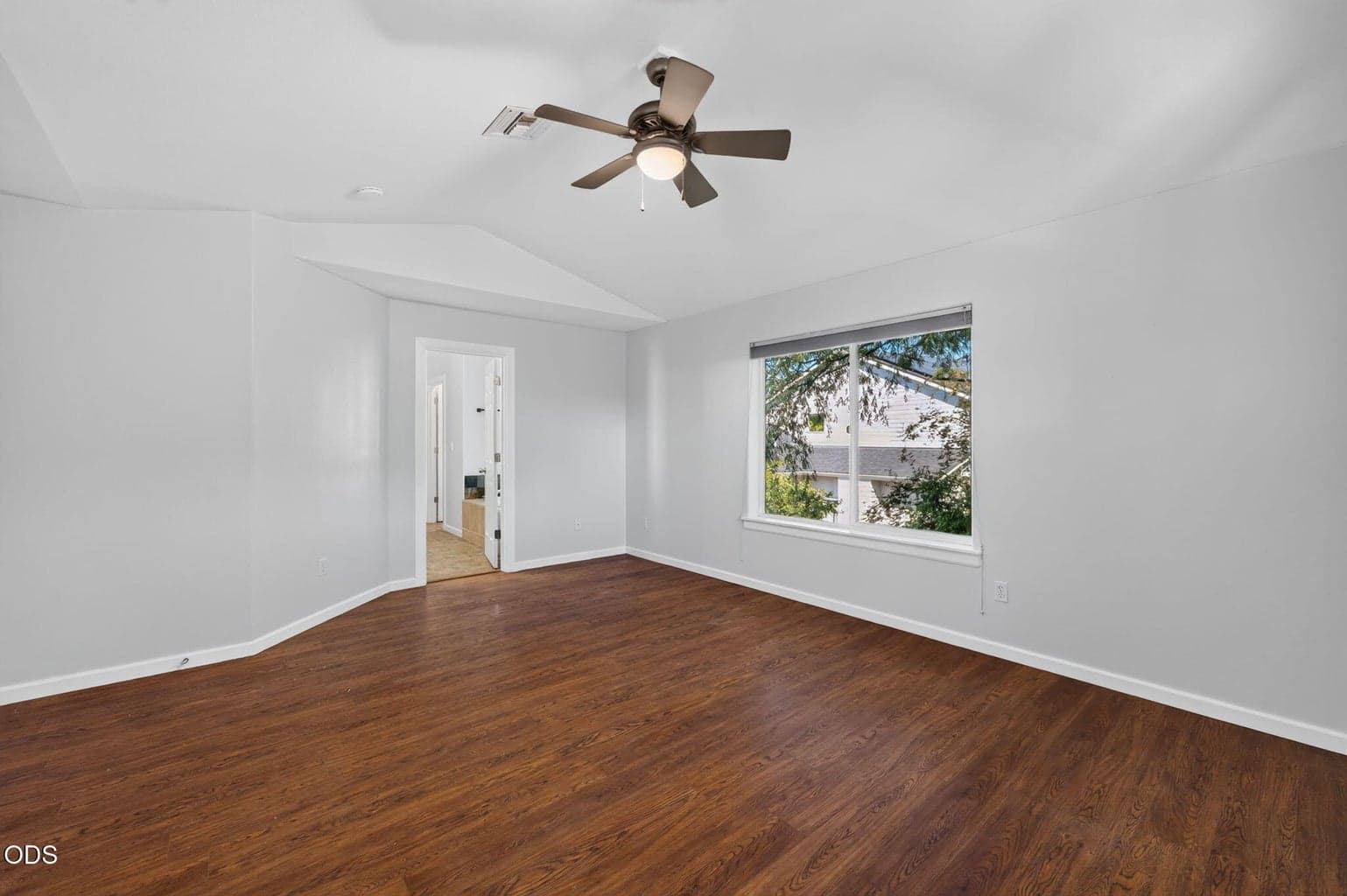 Photo of 3022 NE Quiet Canyon Drive 23 of 60