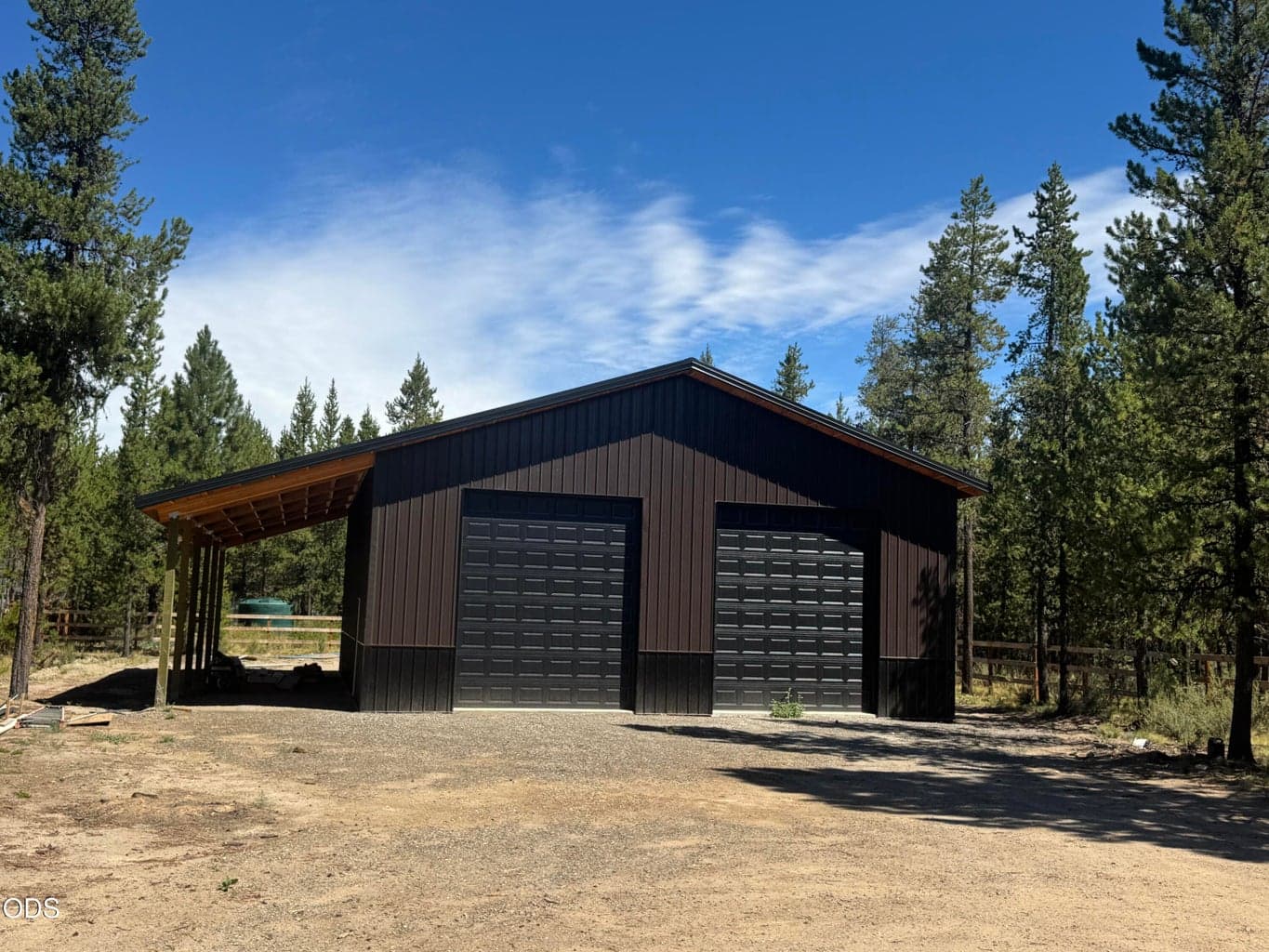 Photo of 17088 Kingsburg Road 1 of 25