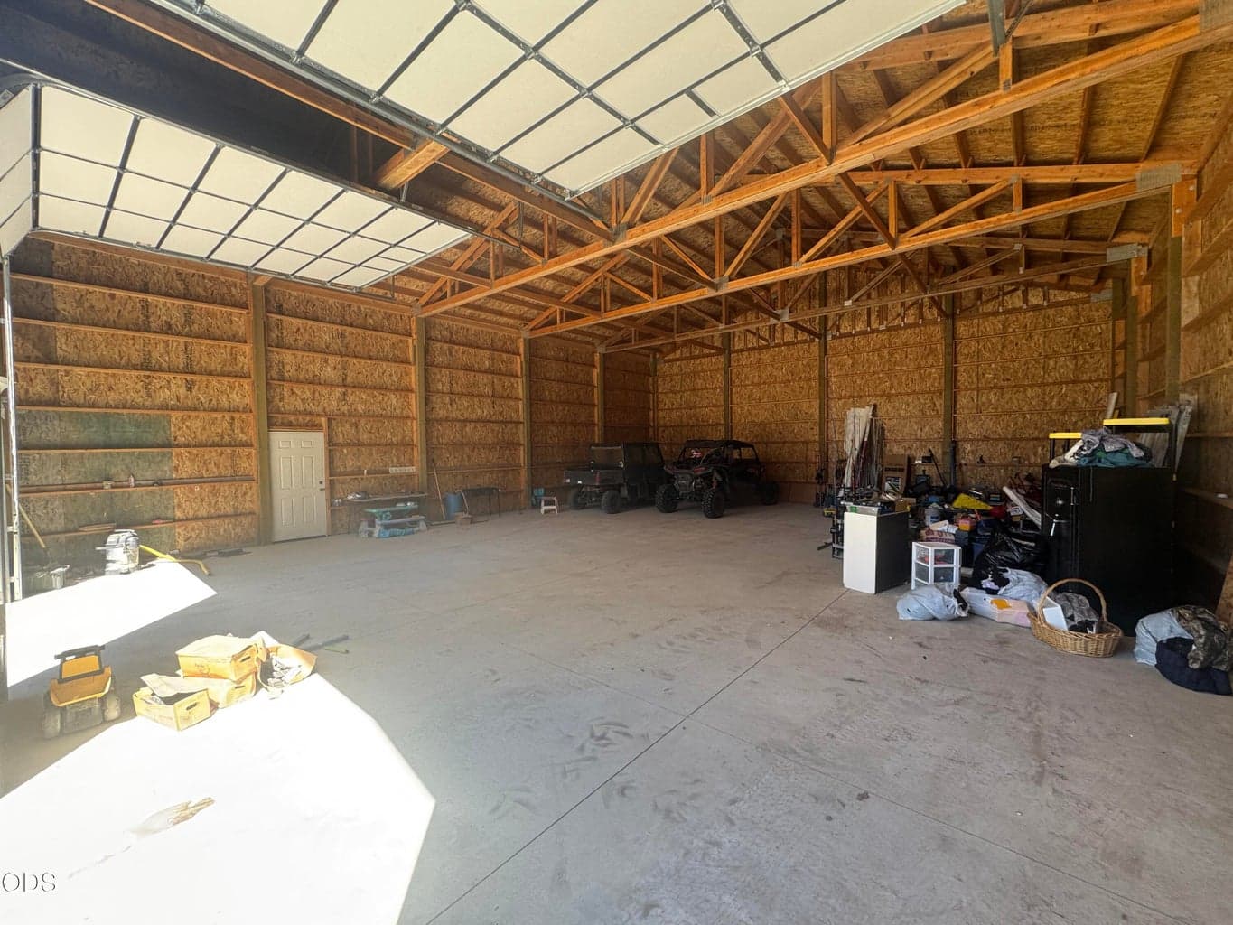 Photo of 17088 Kingsburg Road 7 of 25