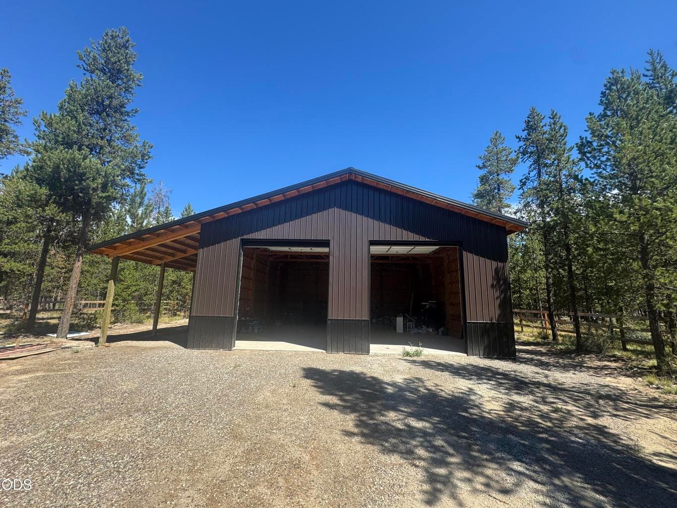 Photo of 17088 Kingsburg Road 2 of 25