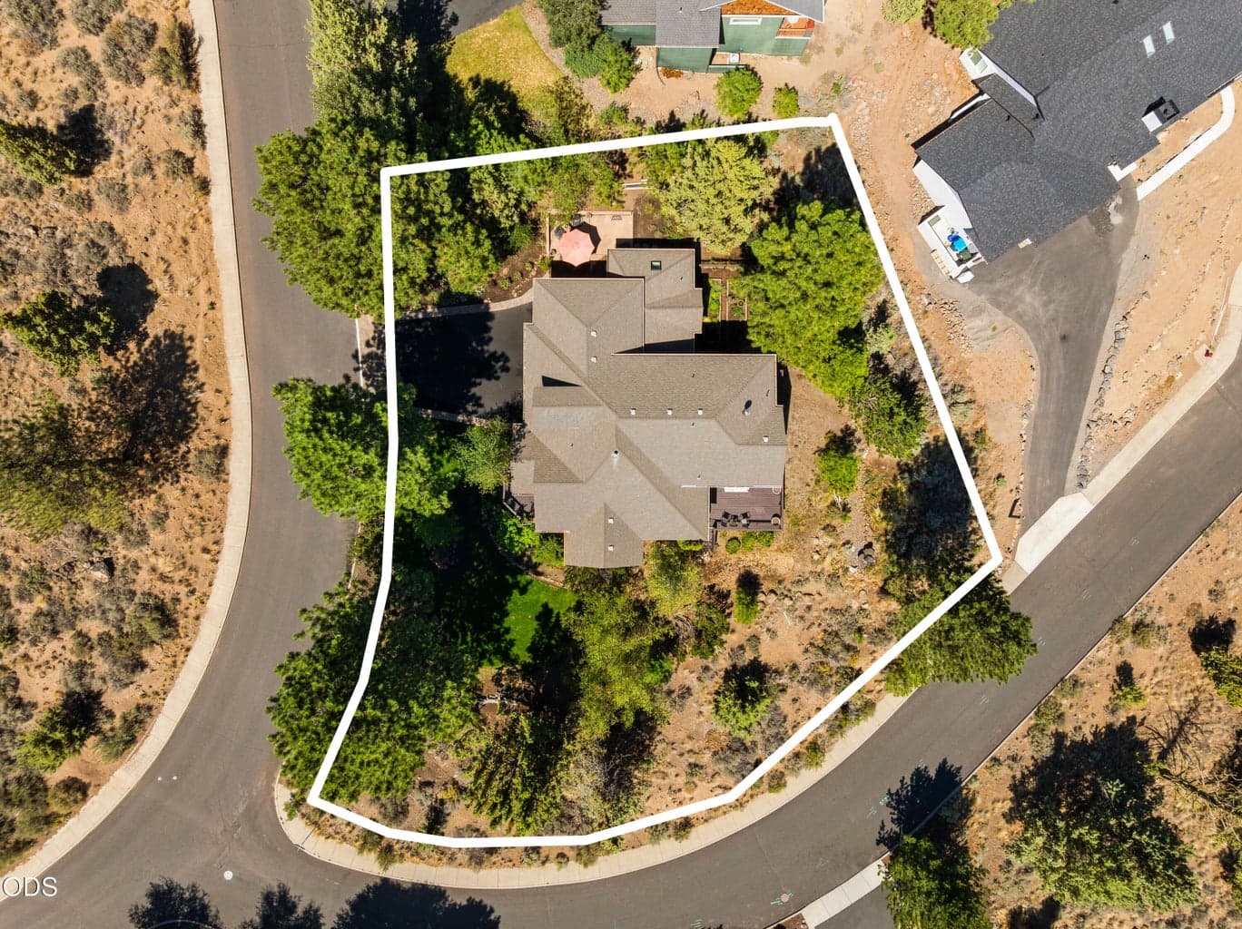Photo of 1158 Redfield Circle 2 of 66