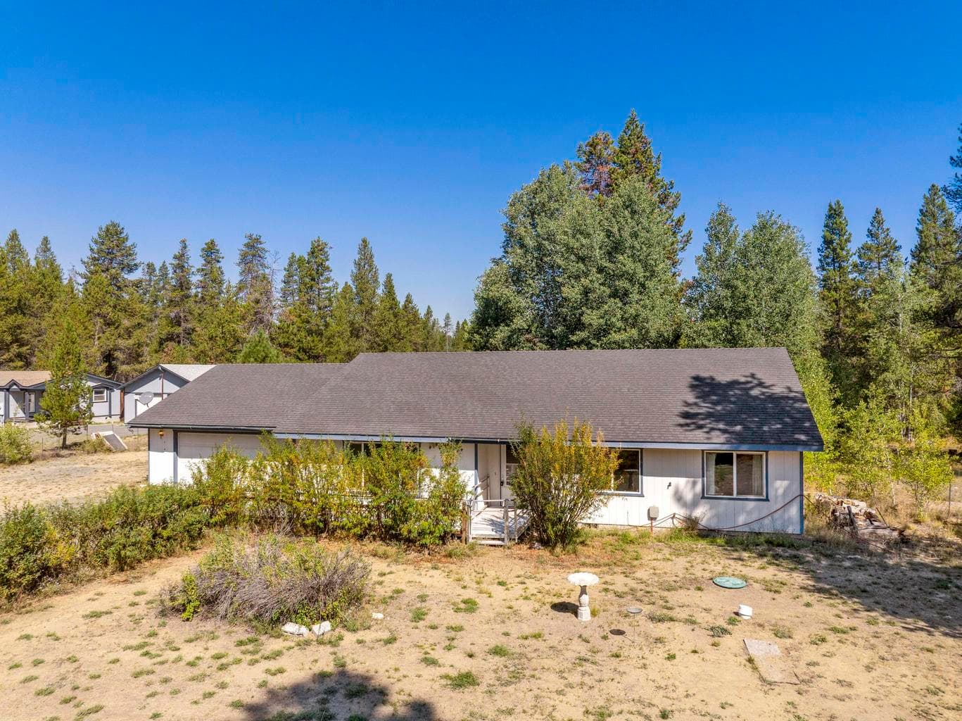 Photo of 16046 Dyke Road 3 of 45