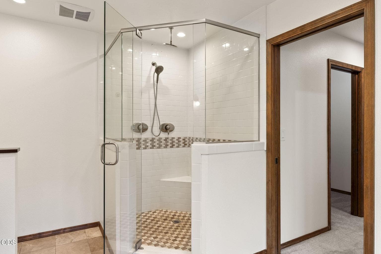 Upstairs Primary Bathroom