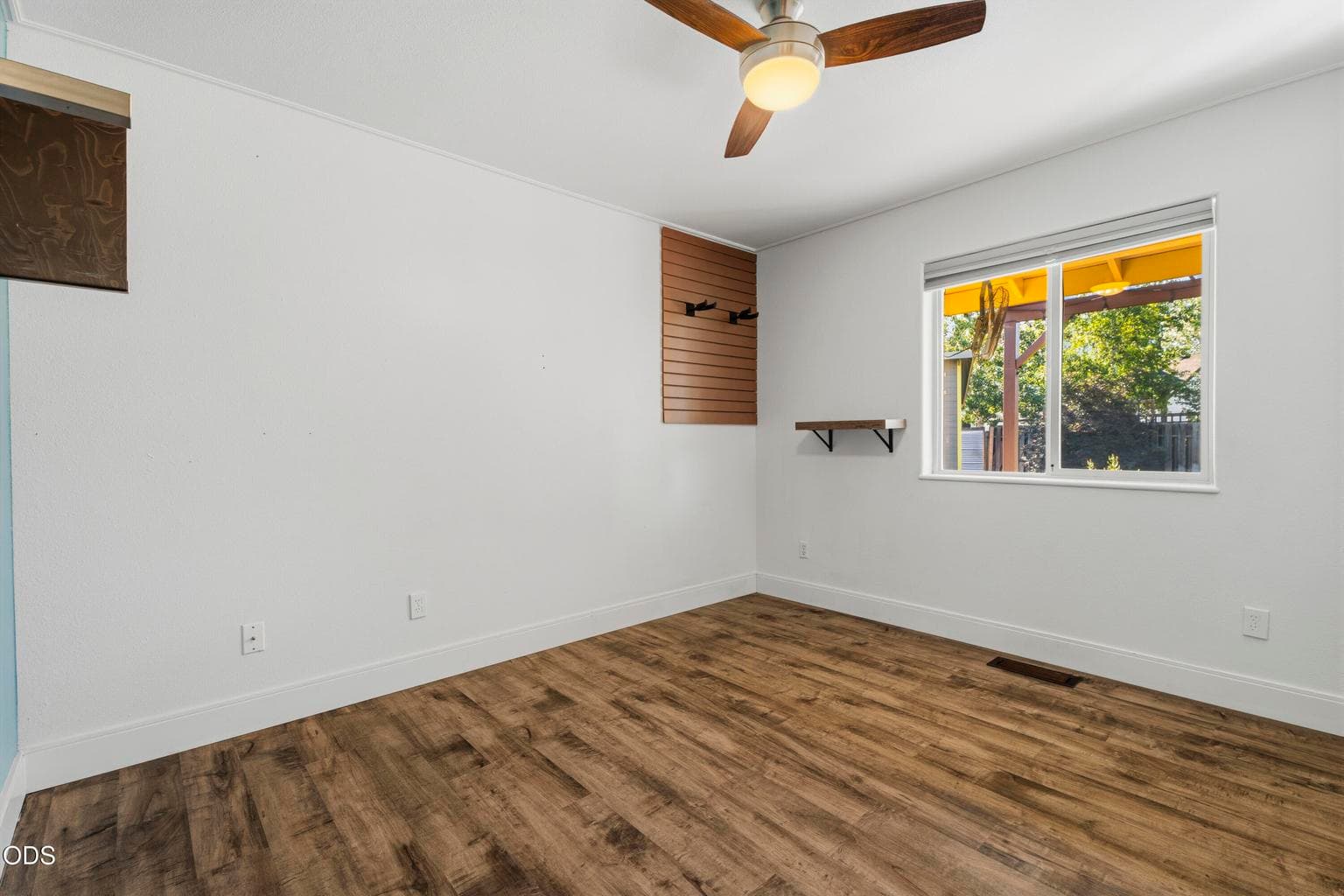 Photo of 649 NW 21st Court 41 of 53