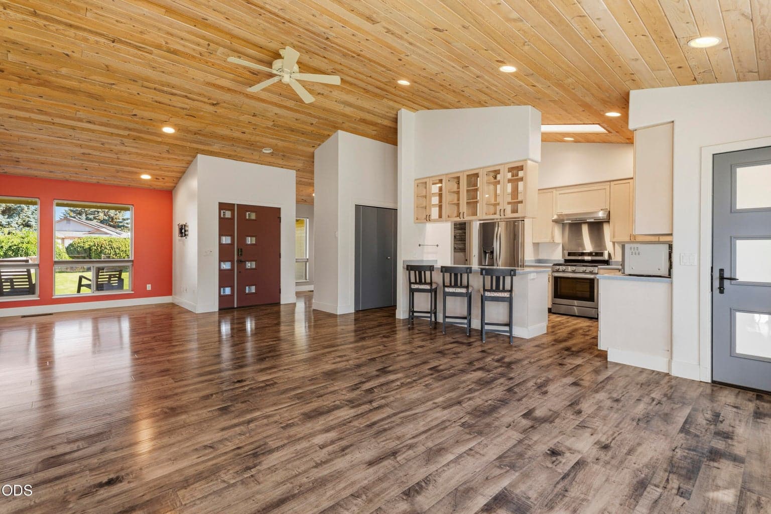 Photo of 649 NW 21st Court 23 of 53