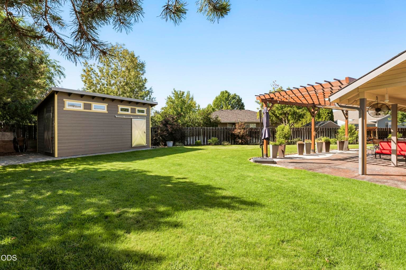Photo of 649 NW 21st Court 9 of 53