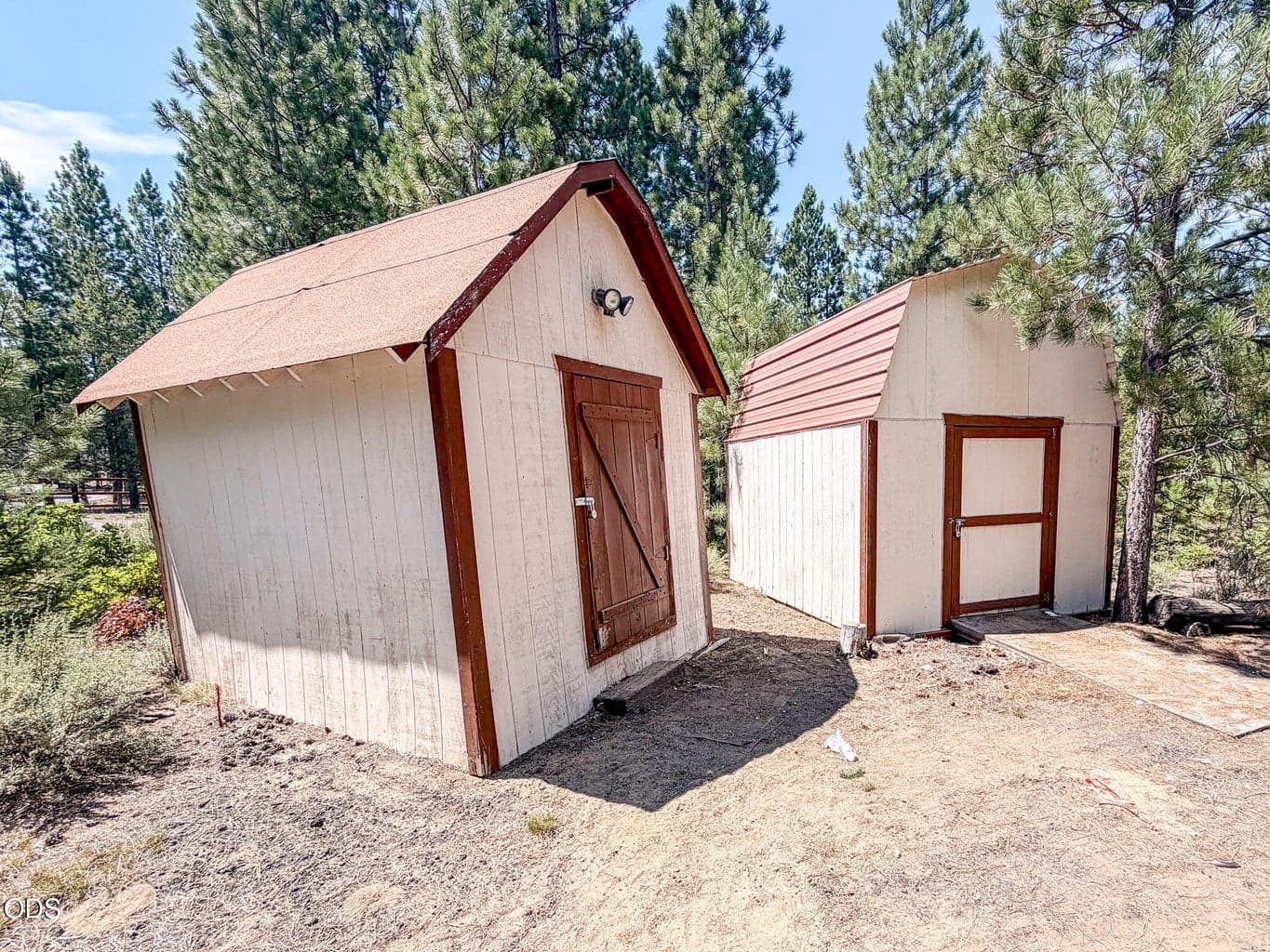 Photo of 15640 Cornell Road 2 of 14