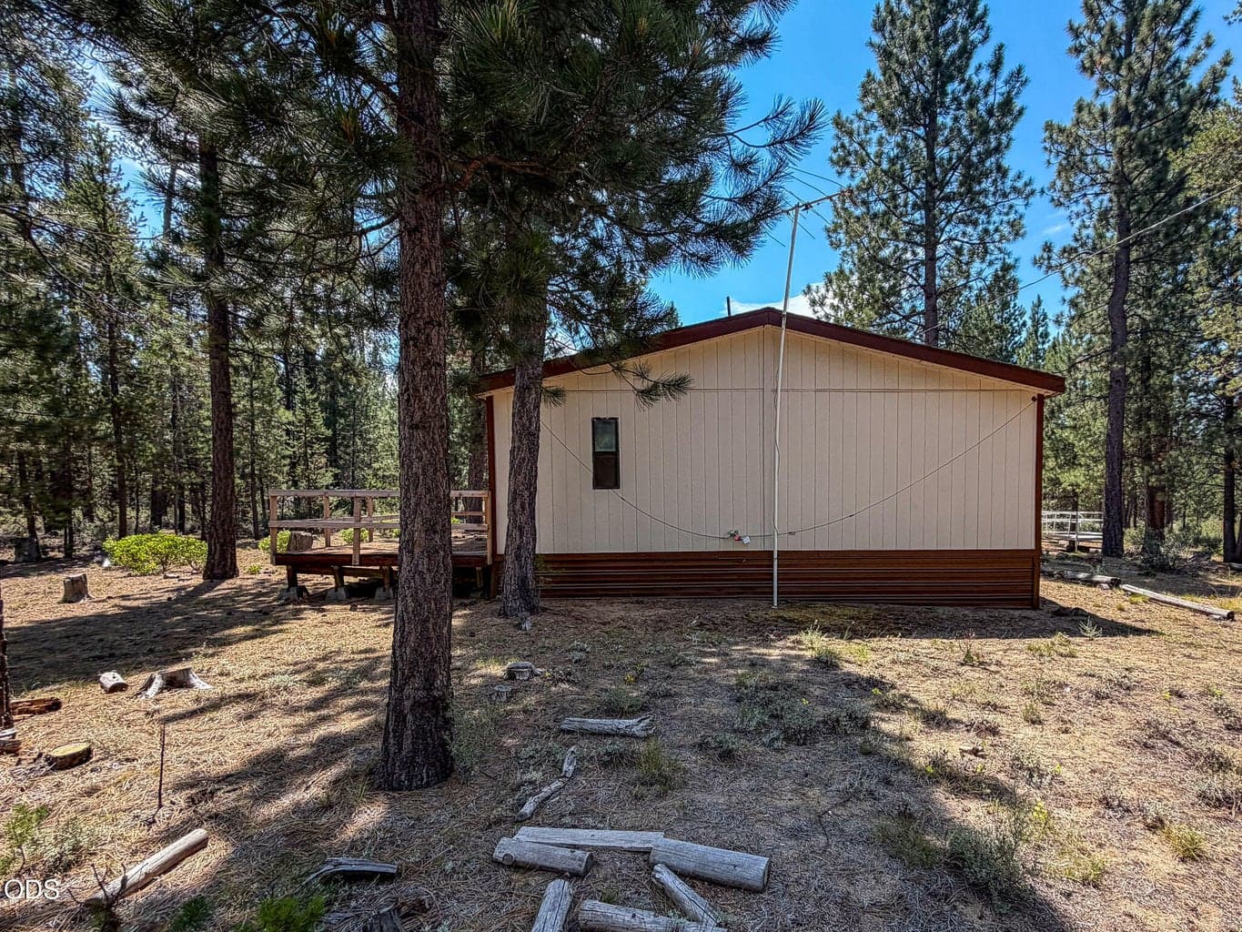 Photo of 15640 Cornell Road 4 of 14