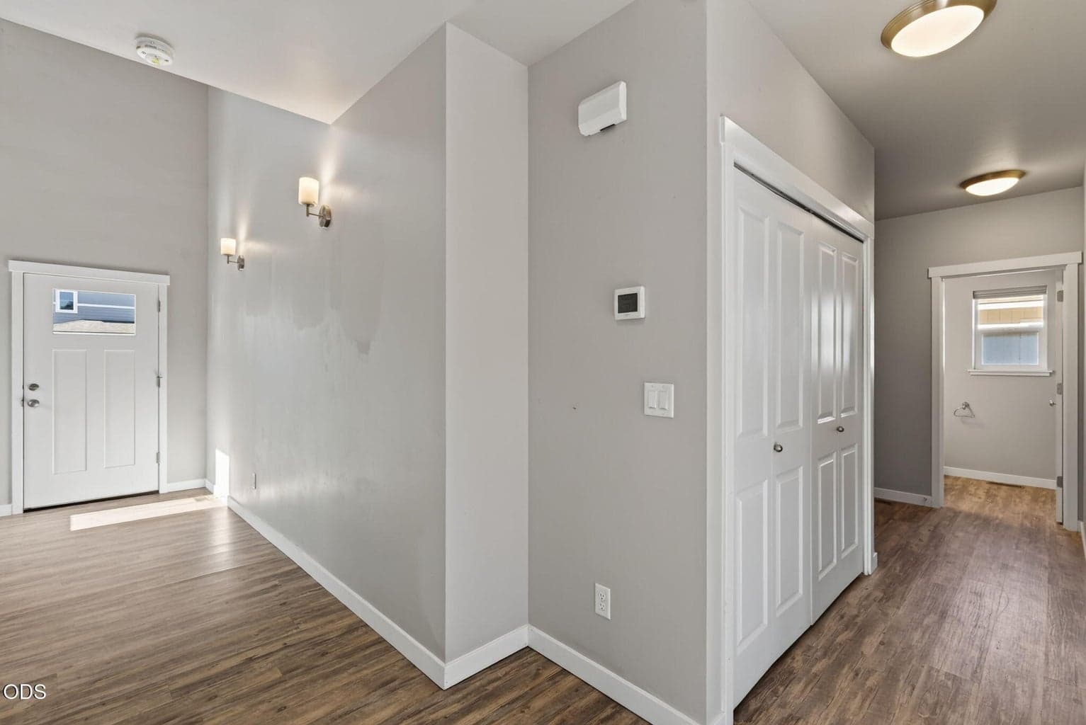 Photo of 16428 Bassett Road 13 of 43
