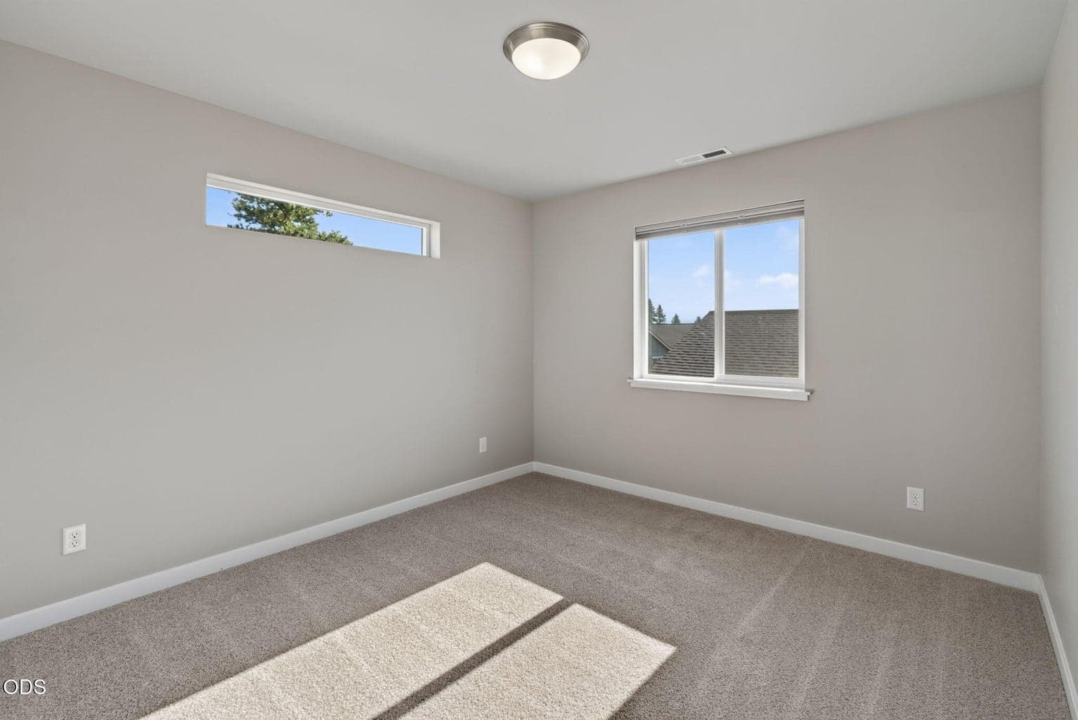 Photo of 16428 Bassett Road 28 of 43
