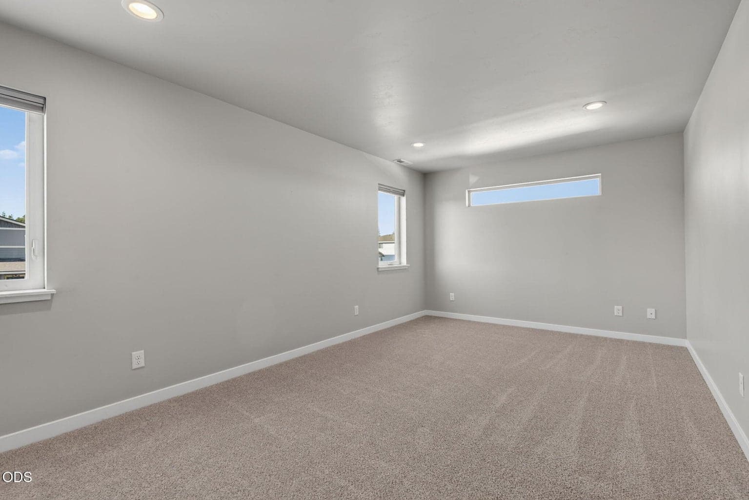 Photo of 16428 Bassett Road 38 of 43