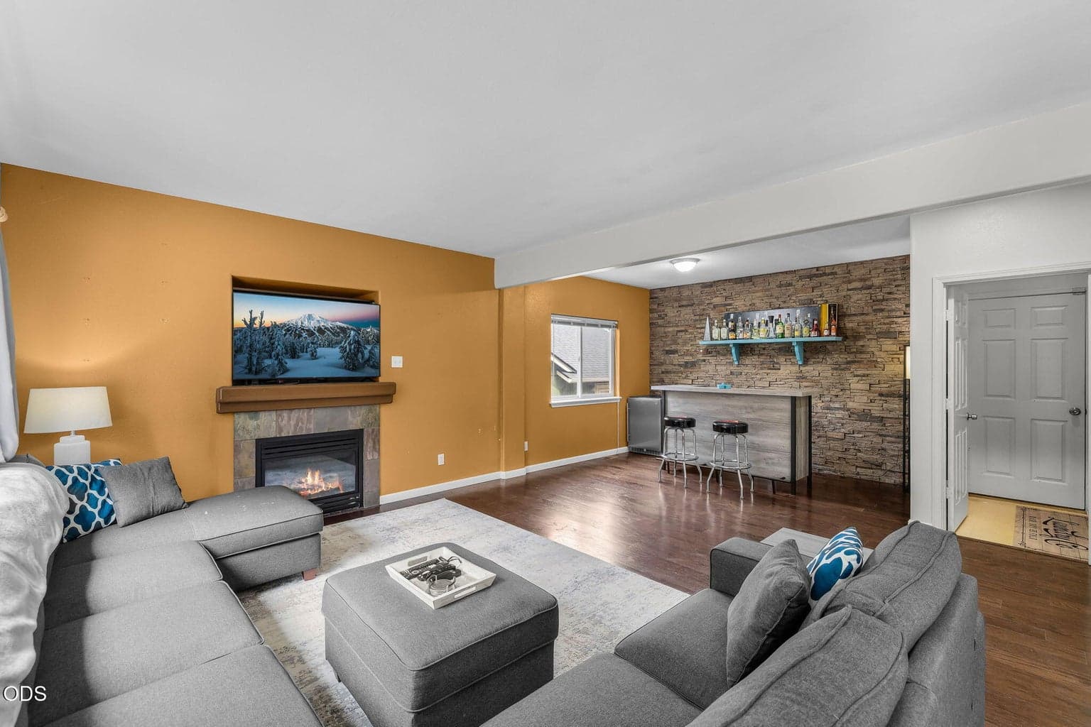 Photo of 2007 SW 37th Street 9 of 37