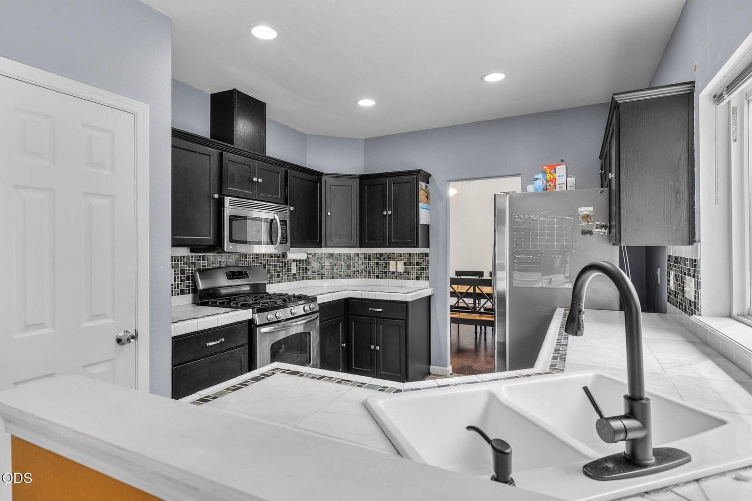 Photo of 2007 SW 37th Street 12 of 37