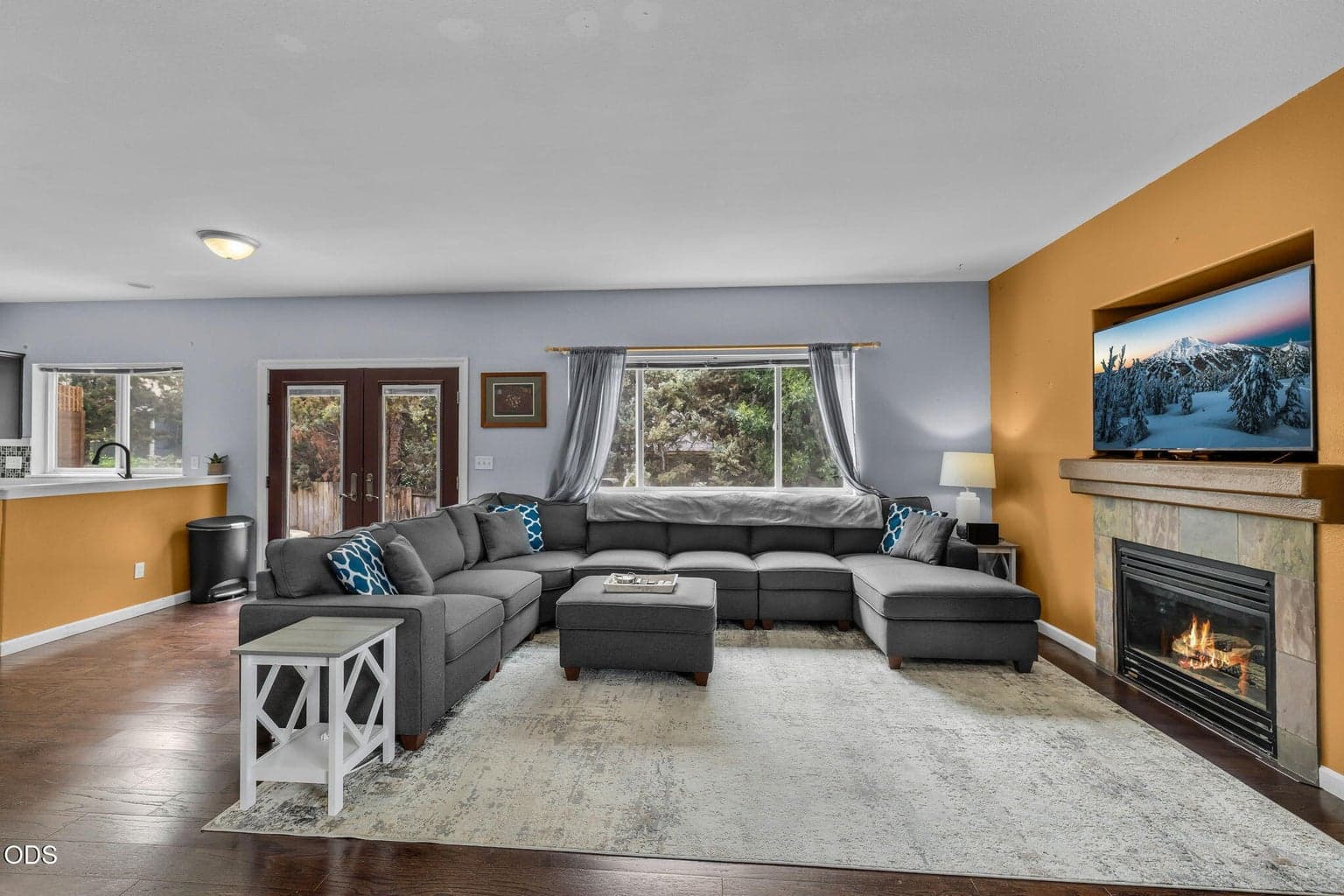 Photo of 2007 SW 37th Street 15 of 37