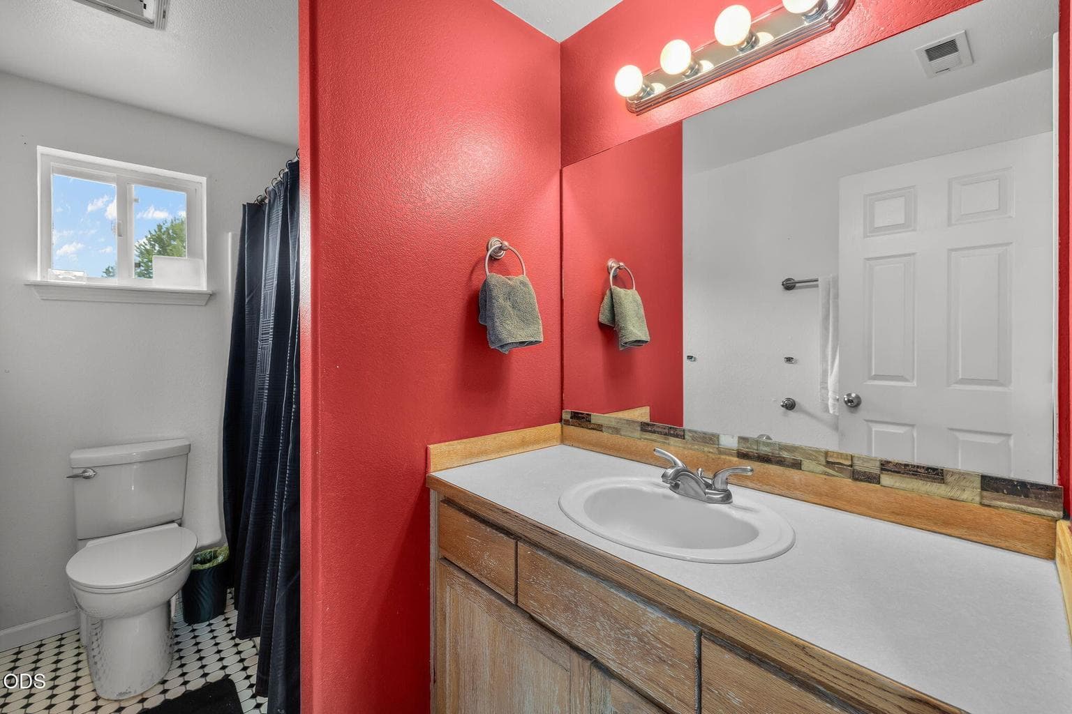 Photo of 2007 SW 37th Street 29 of 37