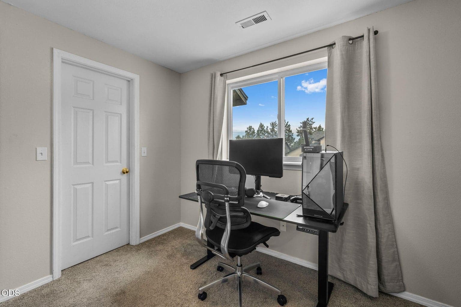 Photo of 2007 SW 37th Street 32 of 37