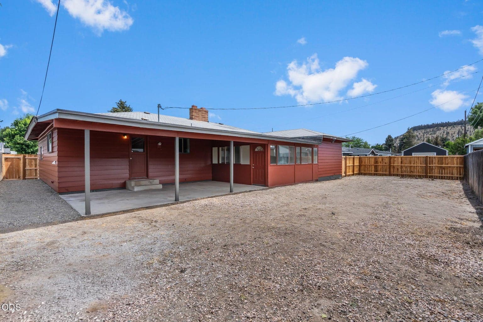 Photo of 285 Claypool Street 4 of 24