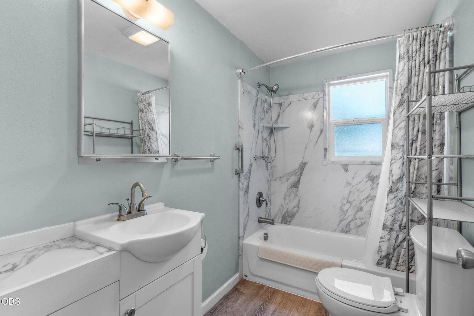 Photo of 630 NE Loper Avenue 14 of 27