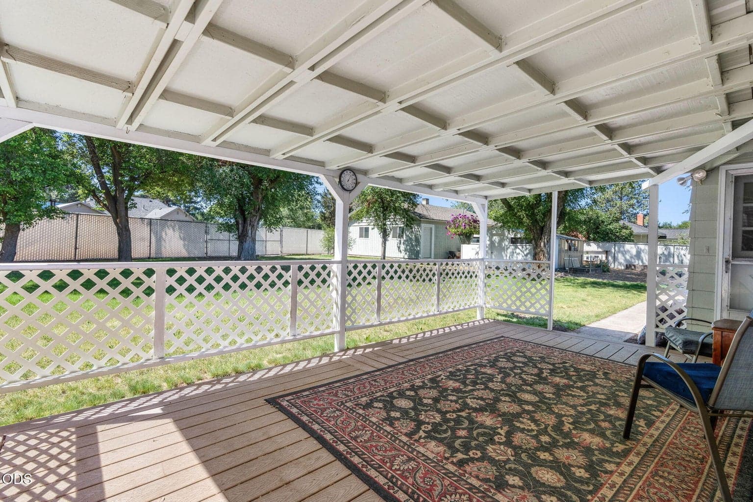 Photo of 630 NE Loper Avenue 18 of 27
