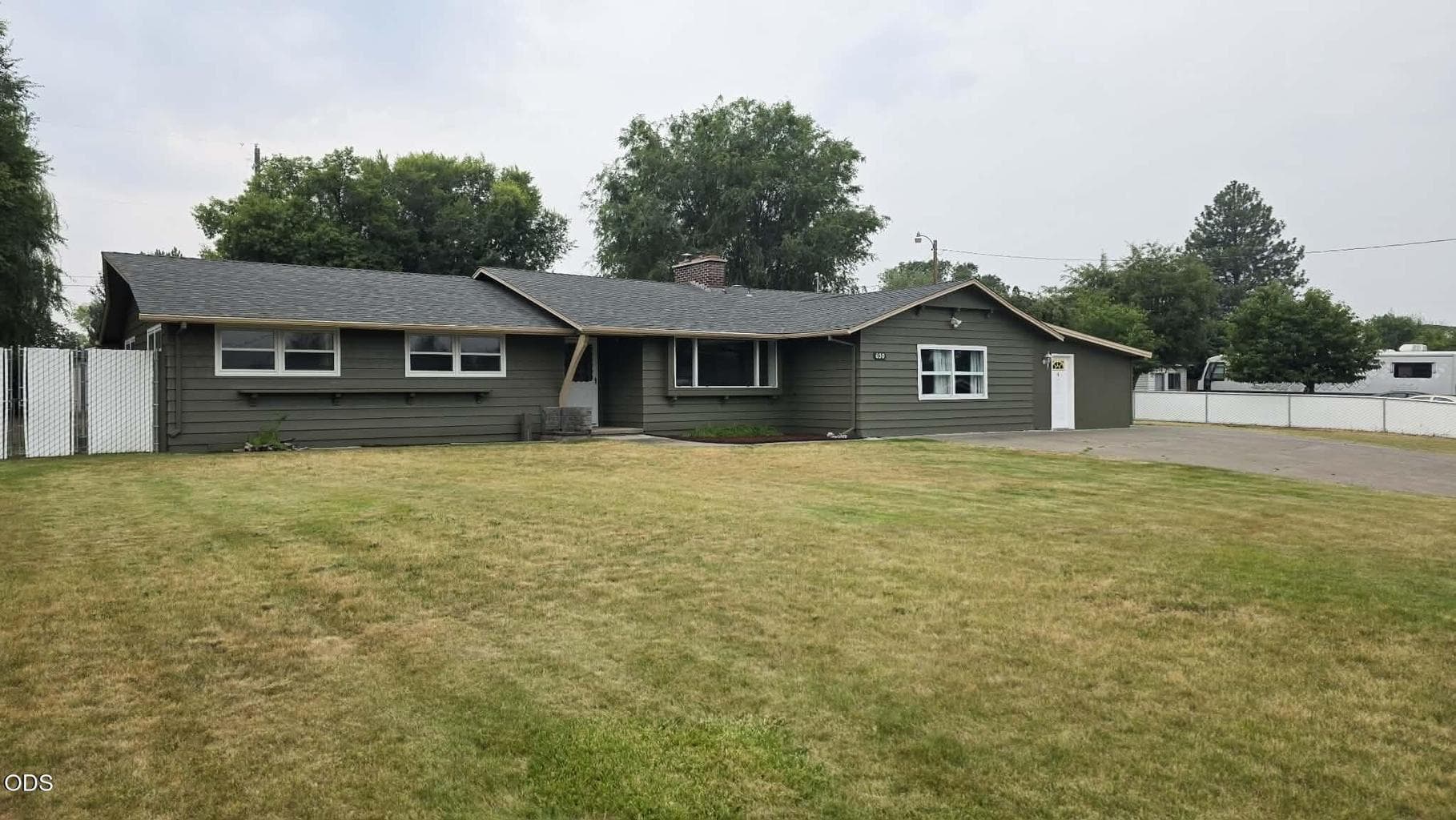 Photo of 630 Loper Avenue 2 of 27