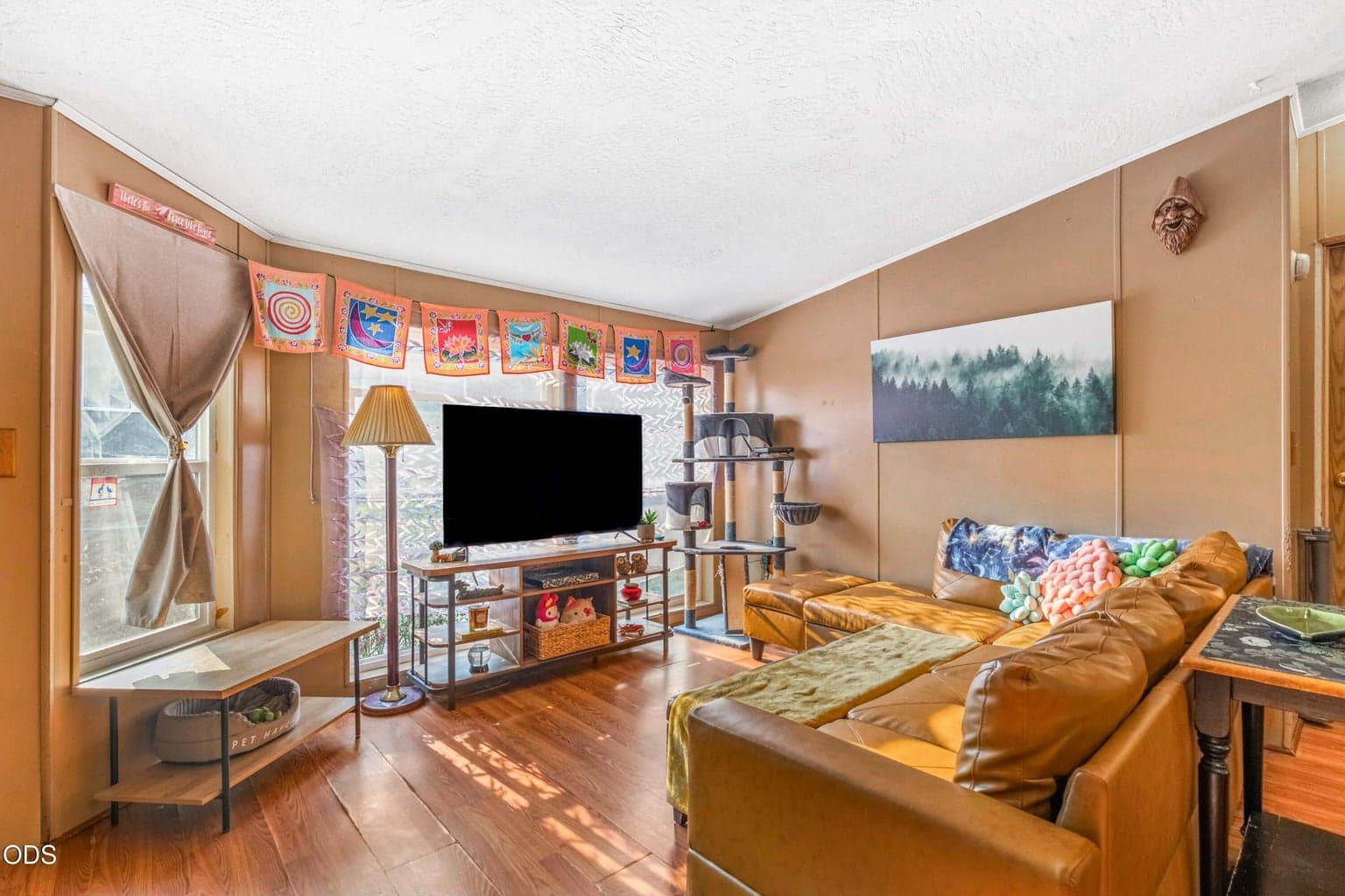 Photo of 939 Cains Road 5 of 26