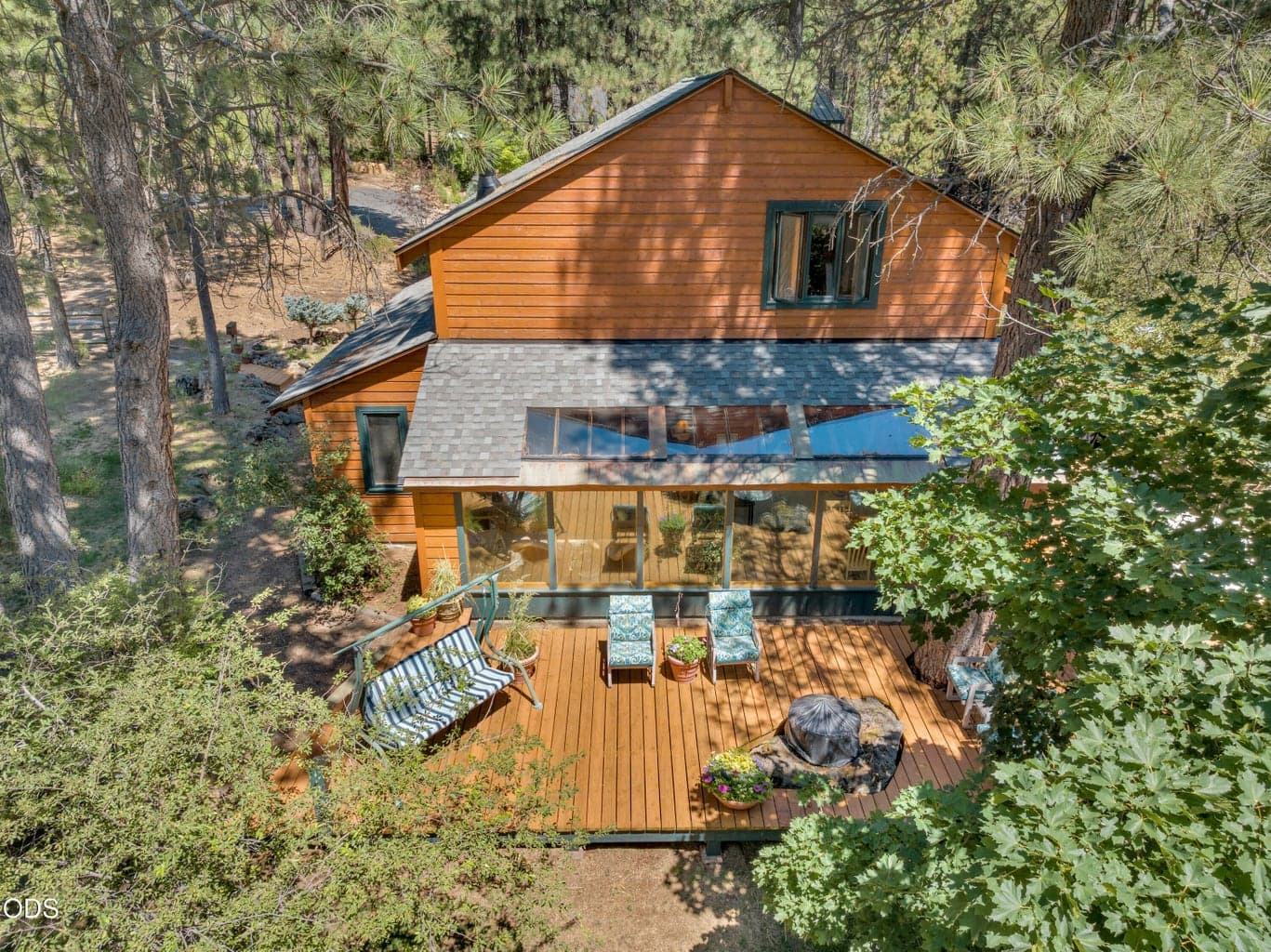 Photo of 56870 Gina Lane 1 of 12