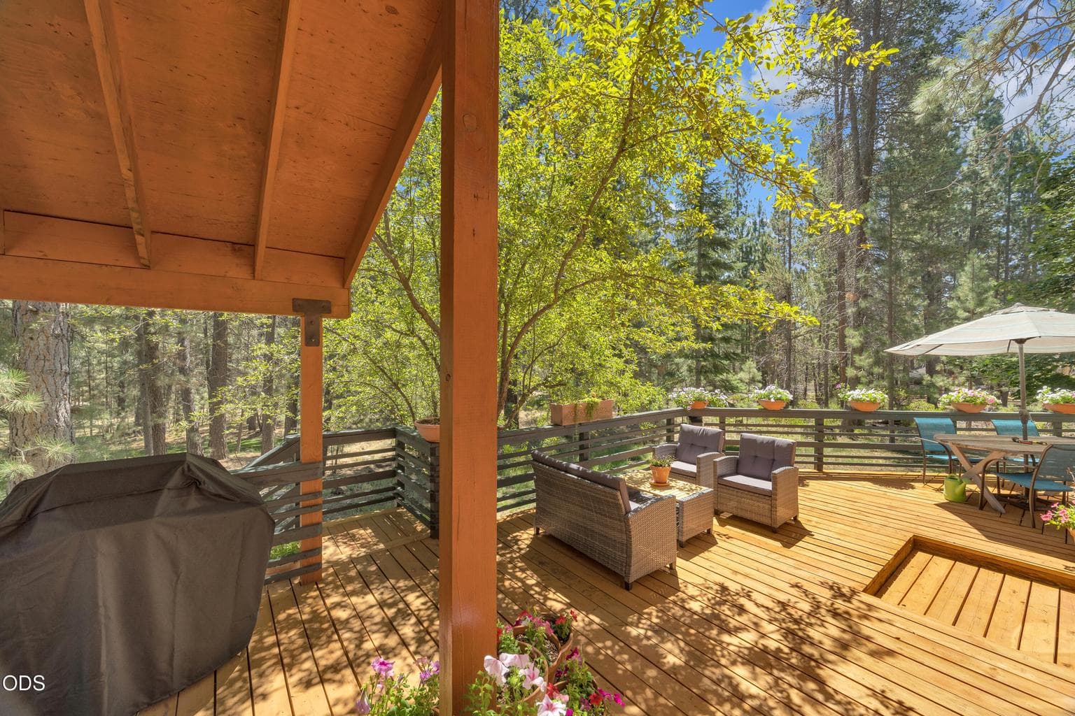 Photo of 56870 Gina Lane 19 of 22