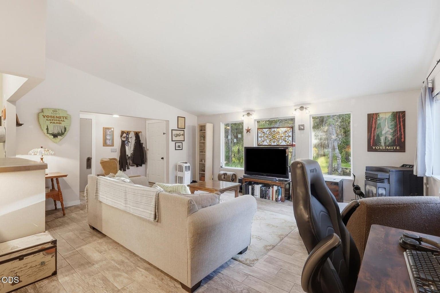 Photo of 16801 Gross Drive 13 of 68