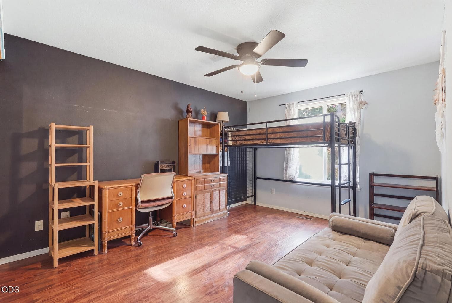 Photo of 16801 Gross Drive 42 of 68