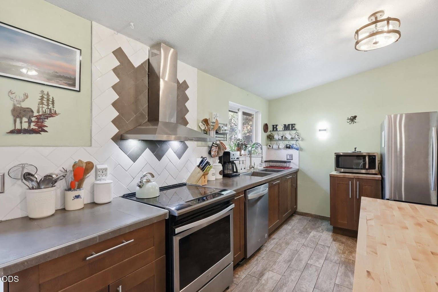 Photo of 16801 Gross Drive 24 of 68