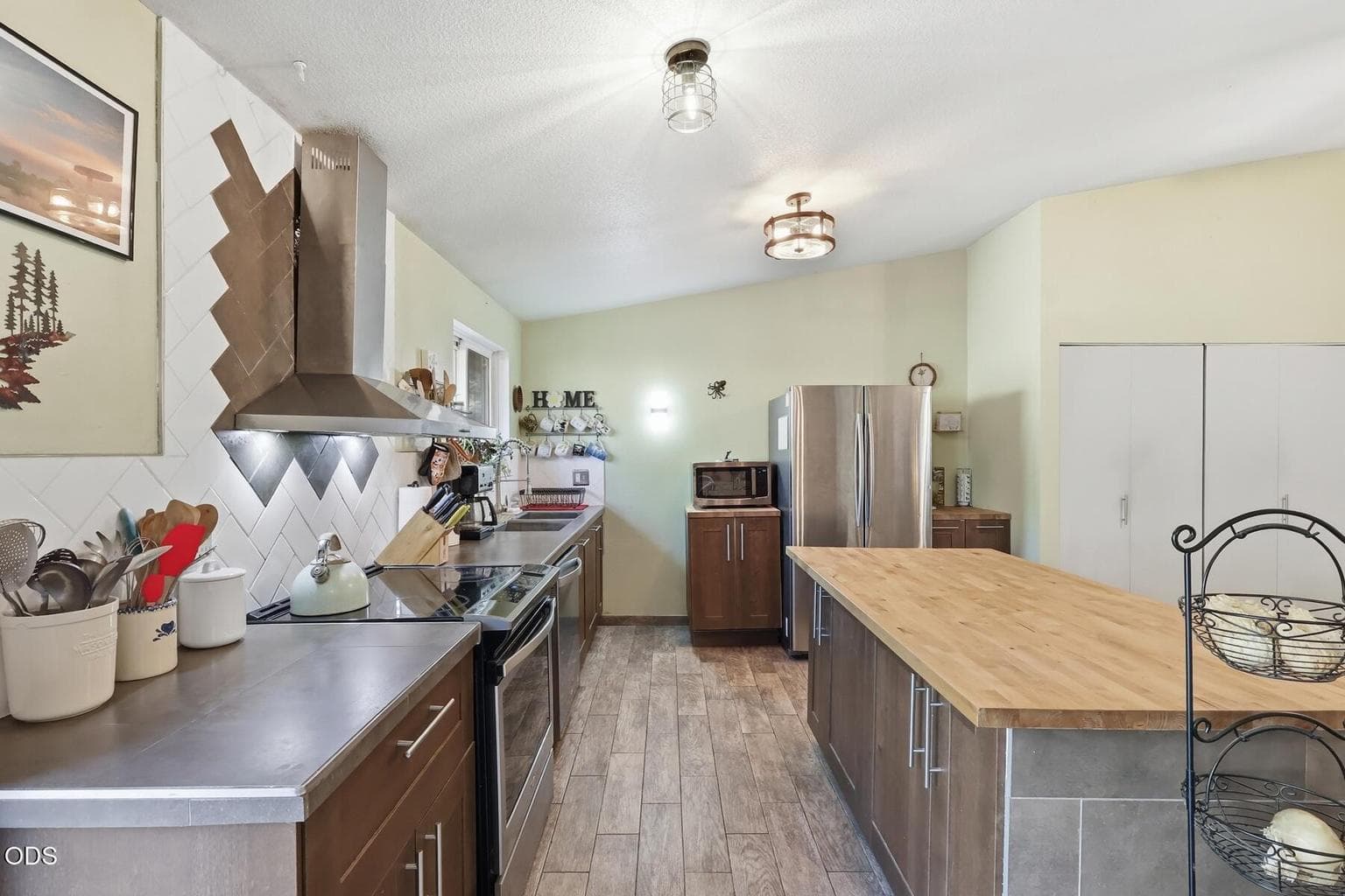 Photo of 16801 Gross Drive 29 of 68