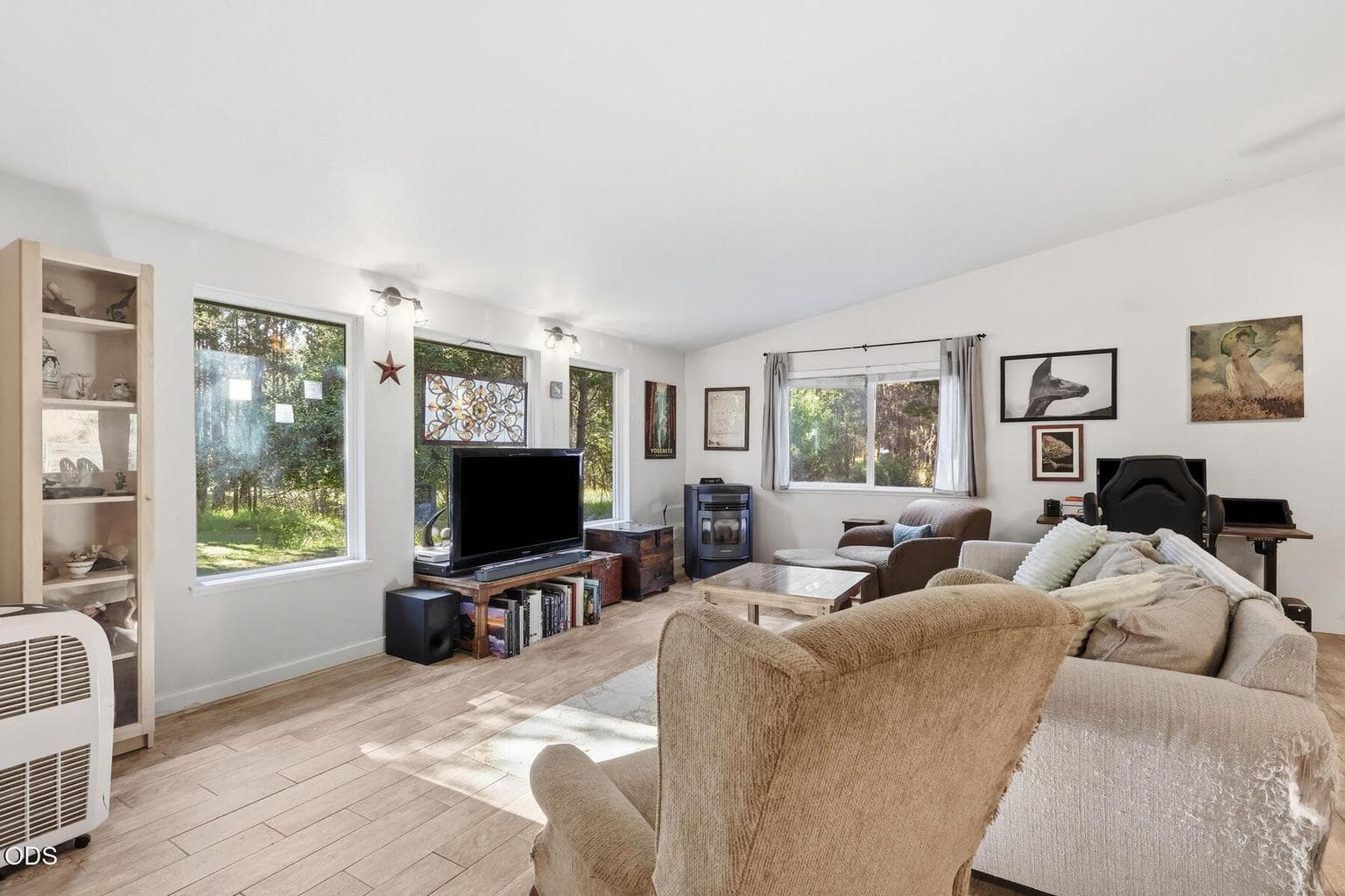 Photo of 16801 Gross Drive 19 of 68