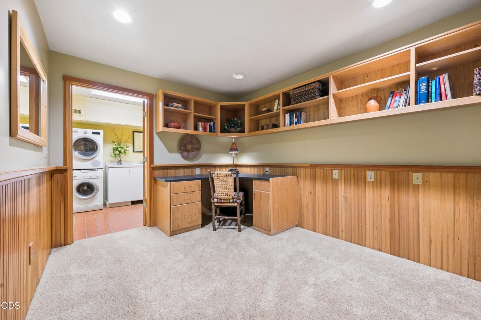 The basement features a spacious flex space/office, bathroom, 2nd laundry room, linen storage room and sauna.