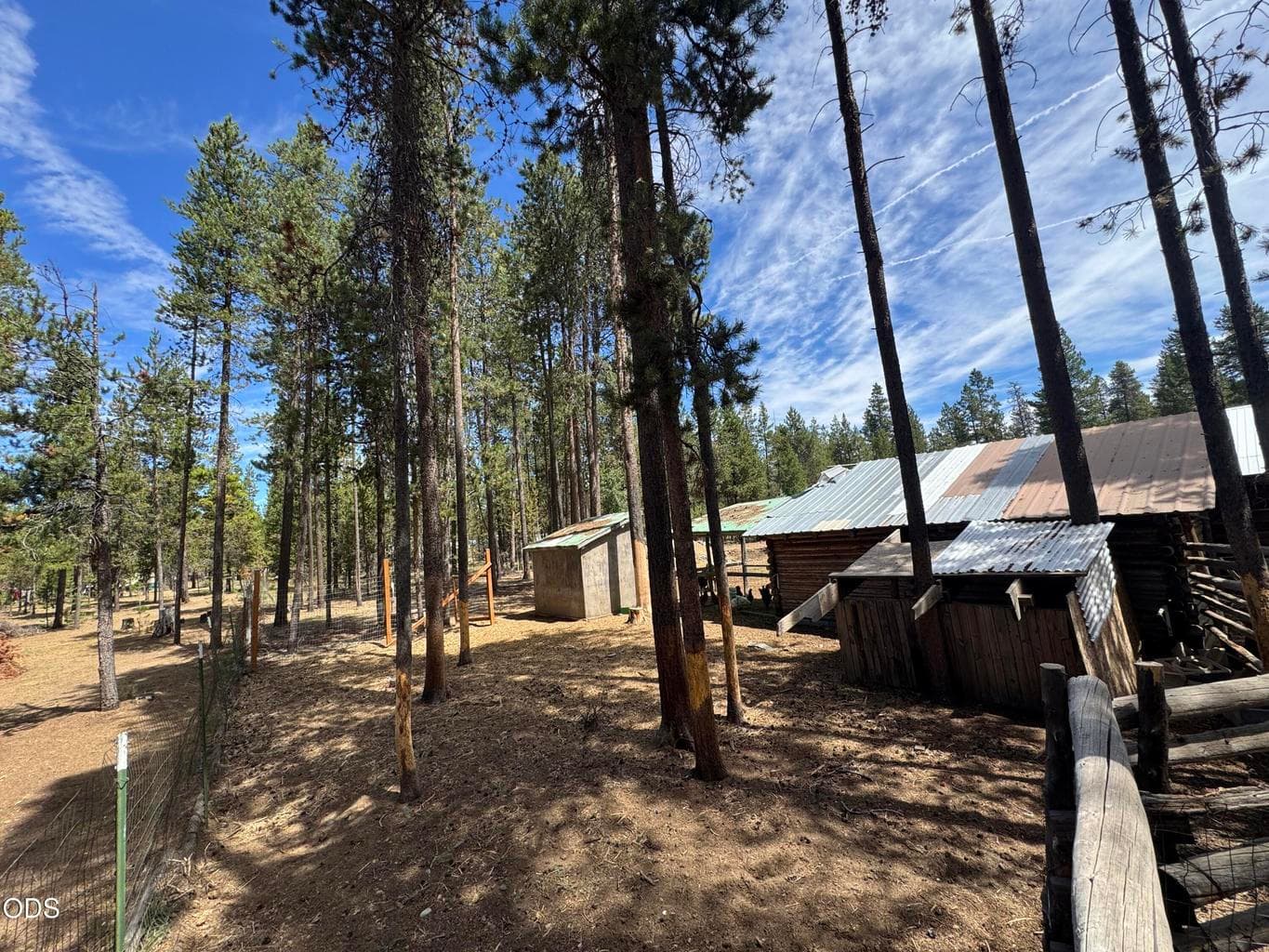 Photo of 54655 Husky Lane 32 of 39