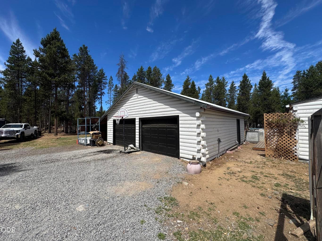 Photo of 54655 Husky Lane 23 of 39