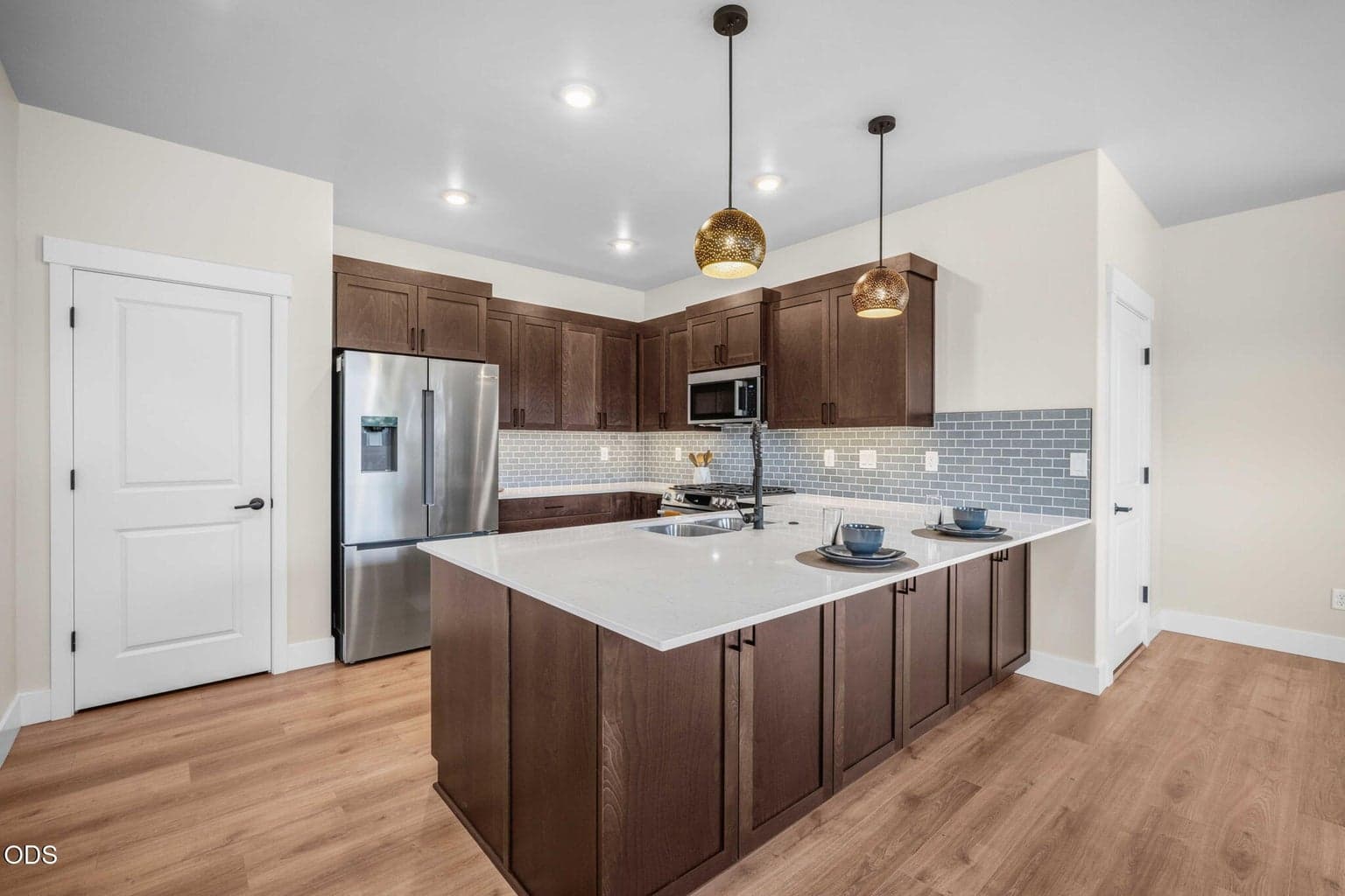 Photo of 887 NW 18th Court 23 of 69