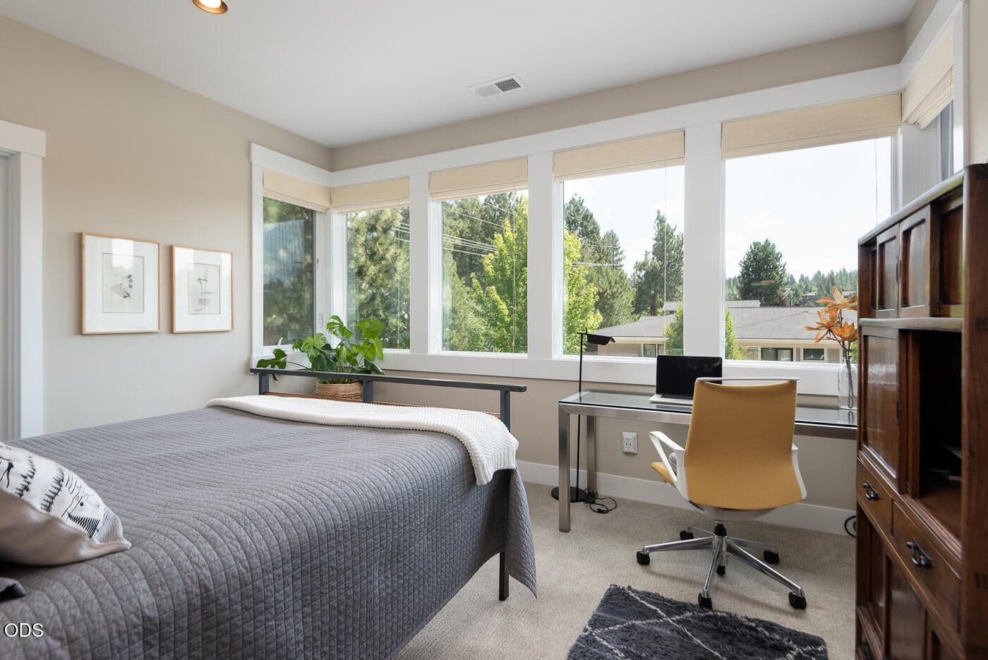 Photo of 2100 NW Newport Hills Drive 22 of 41