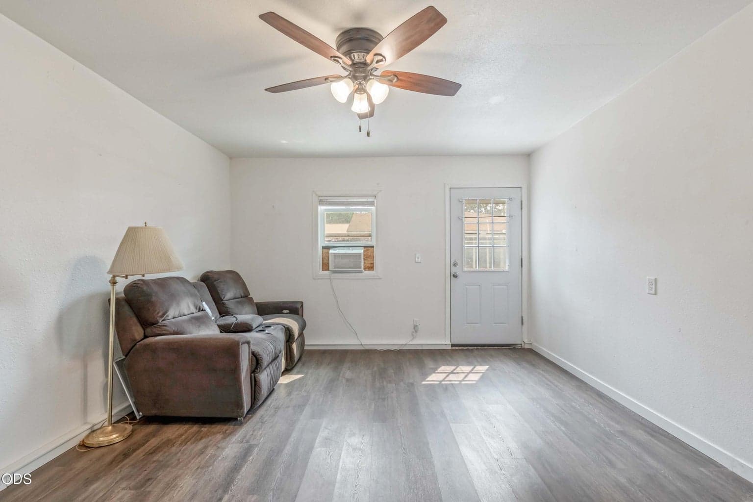 Photo of 796 NE Dunham Street 28 of 36