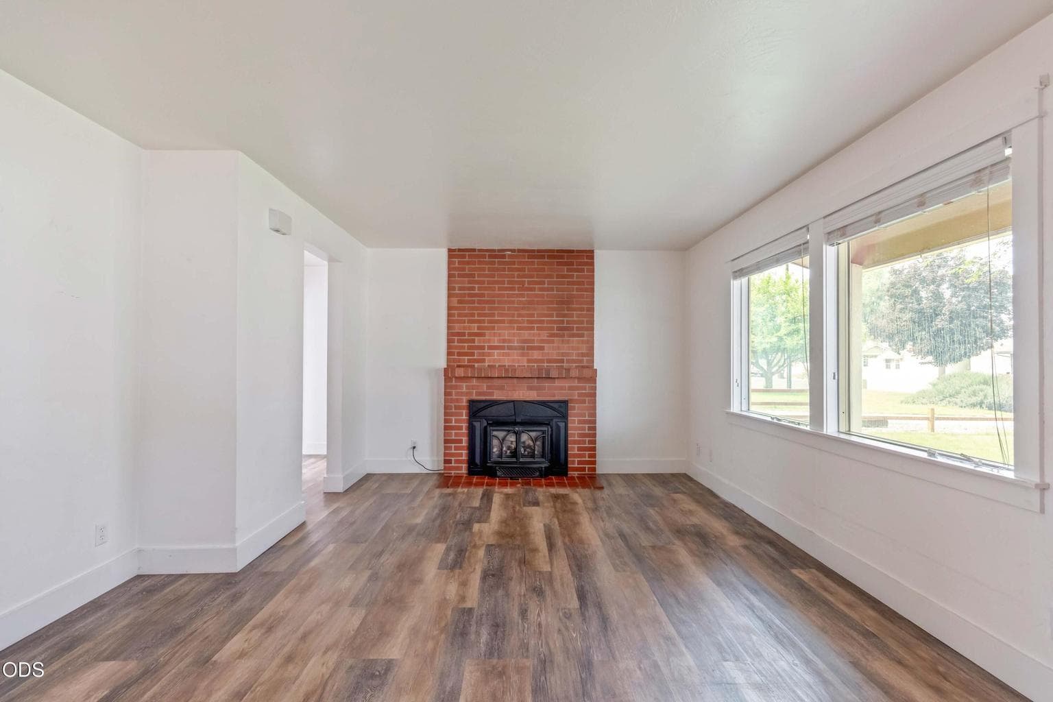 Photo of 796 Dunham Street 5 of 36