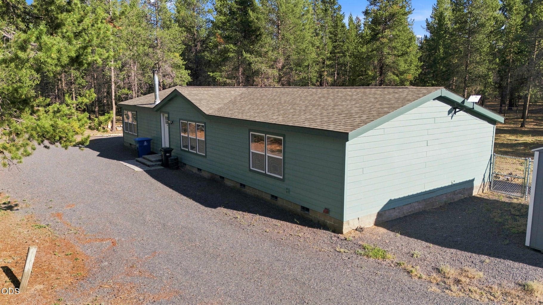 Photo of 15639 Deedon Lane 5 of 51