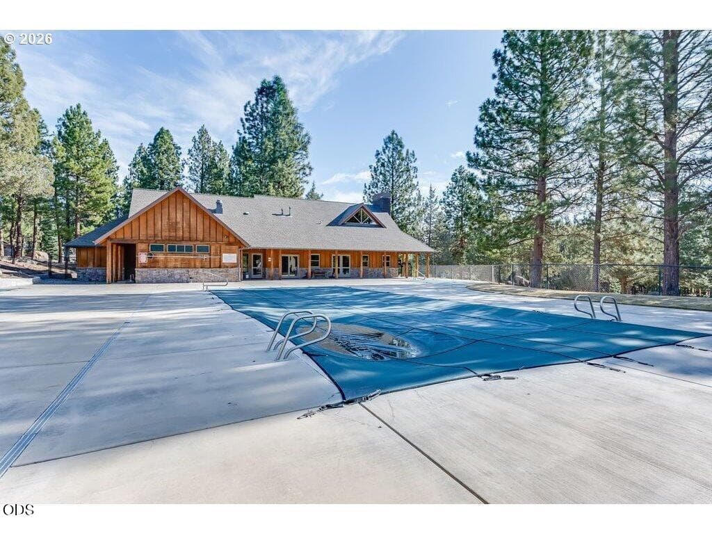Aspen Lakes Pool