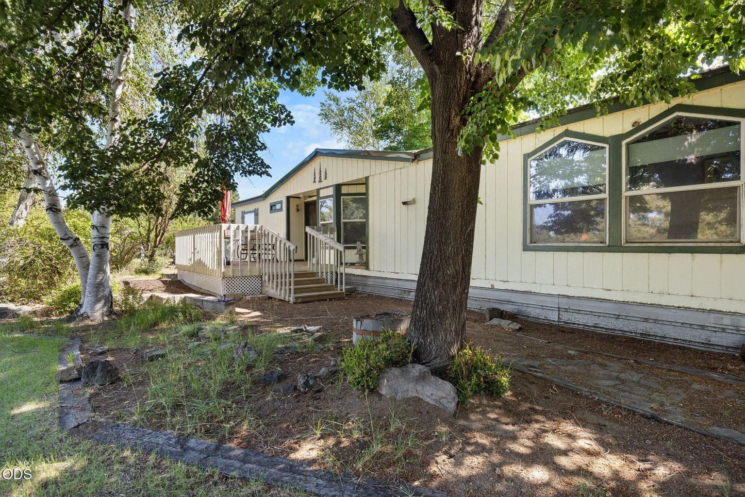 Photo of 21010 Yeoman Road 3 of 33