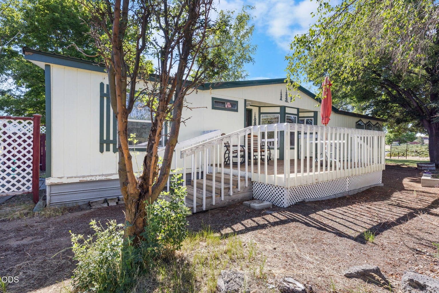 Photo of 21010 Yeoman Road 7 of 33