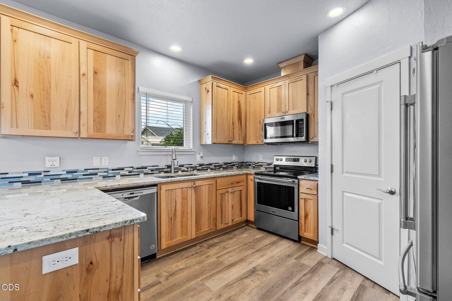 Photo of 229 Alfalfa Drive 13 of 31