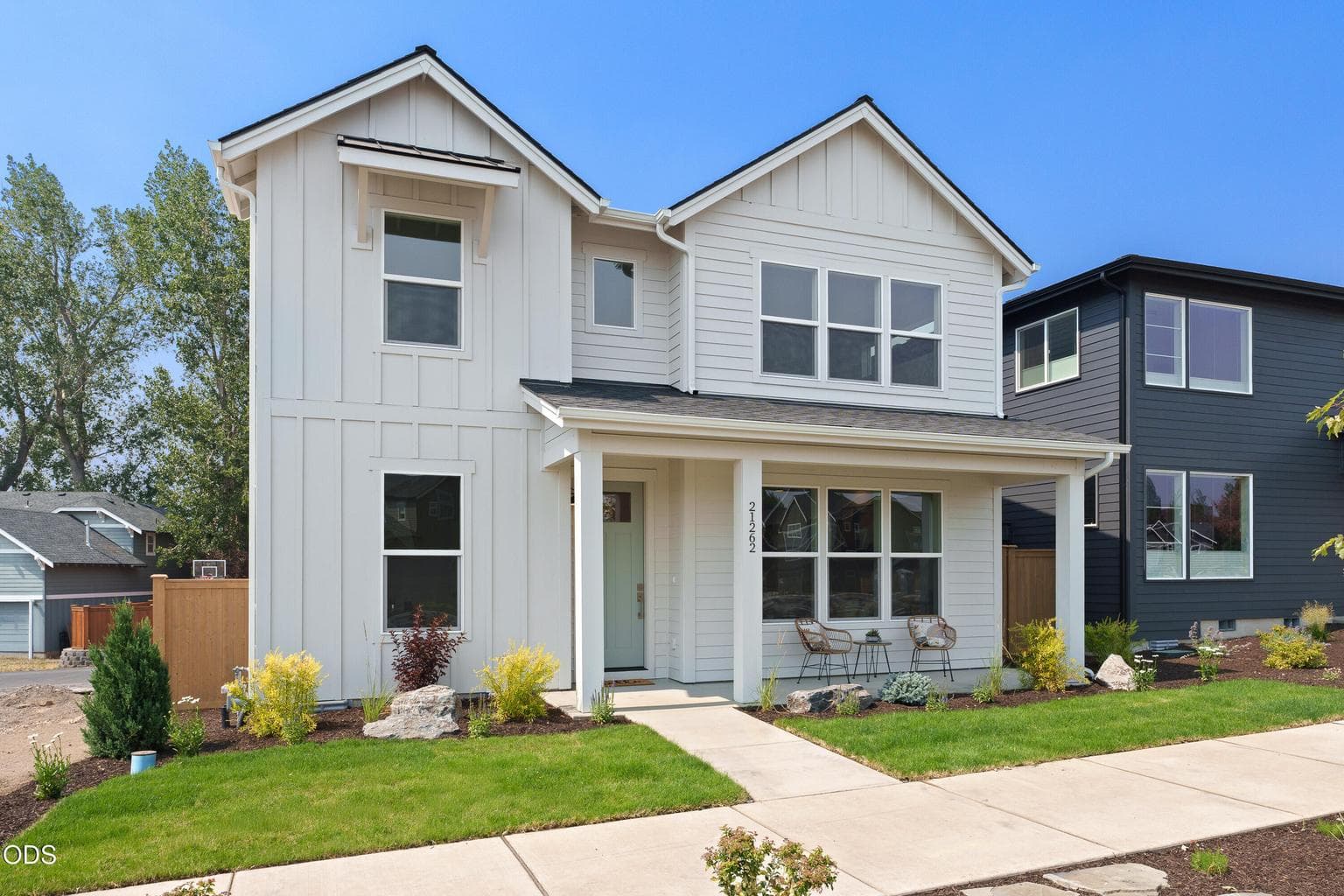 Photo of 21262 Beall Drive 2 of 46