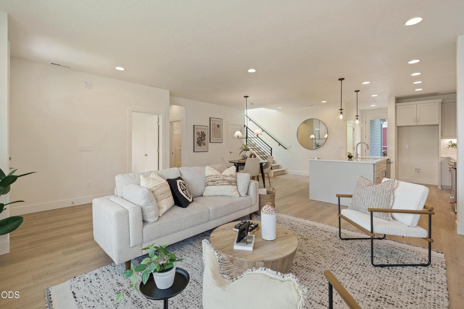 Photo of 21262 NE Beall Drive 11 of 46