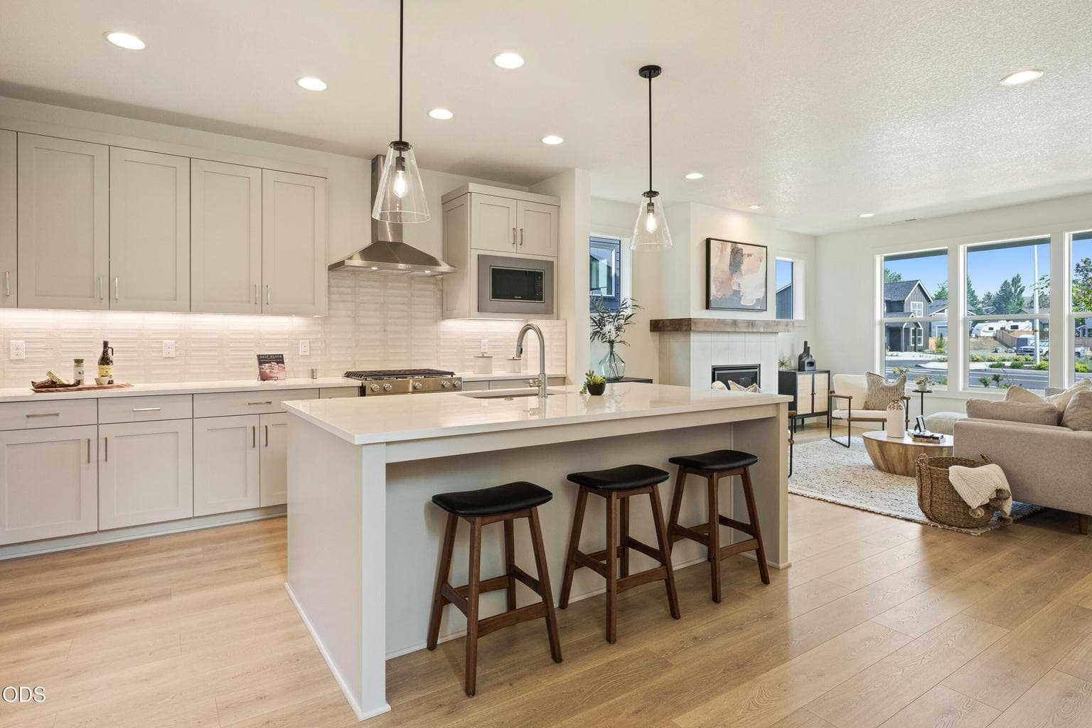 Photo of 21262 NE Beall Drive 20 of 46