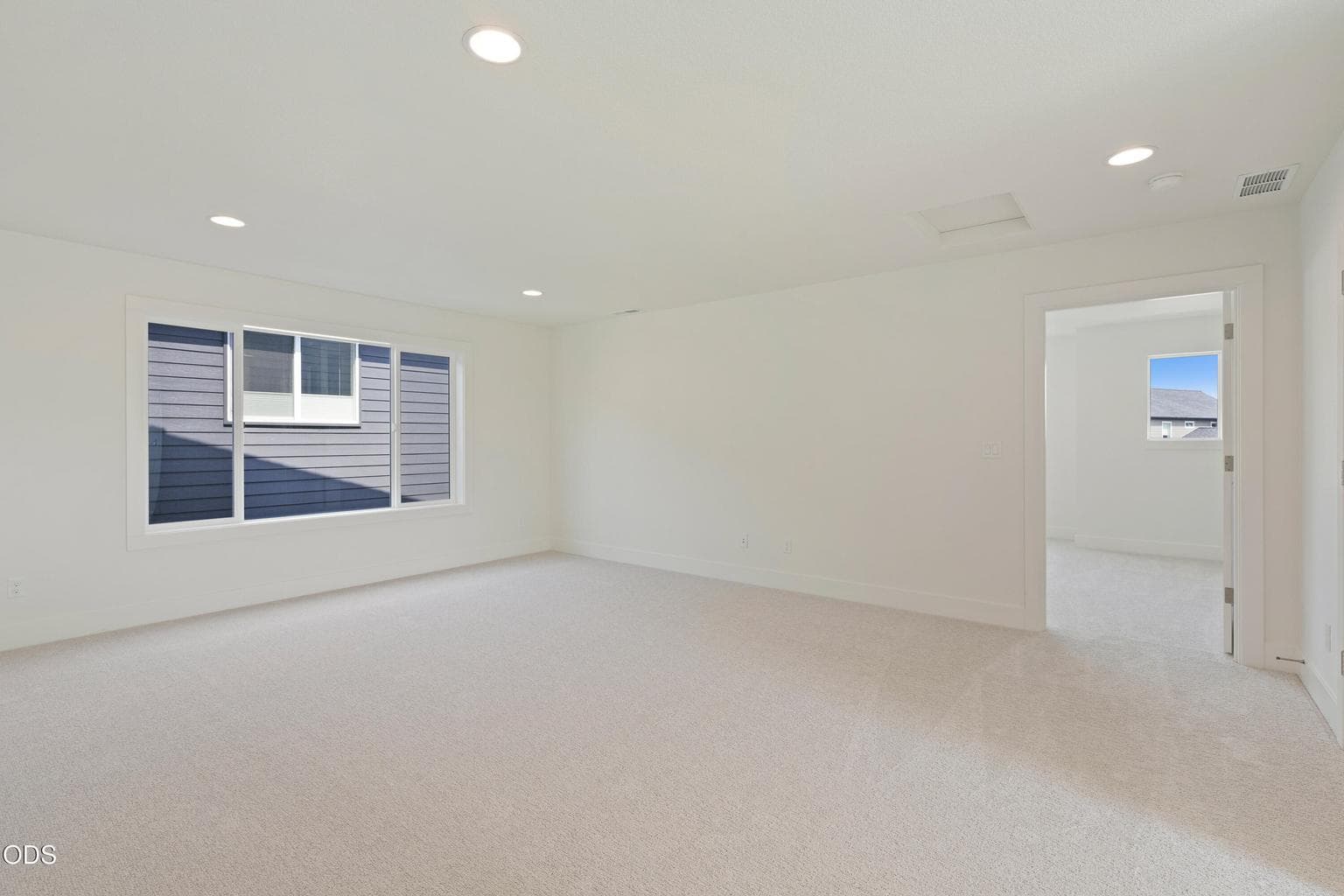 Photo of 21262 NE Beall Drive 24 of 46