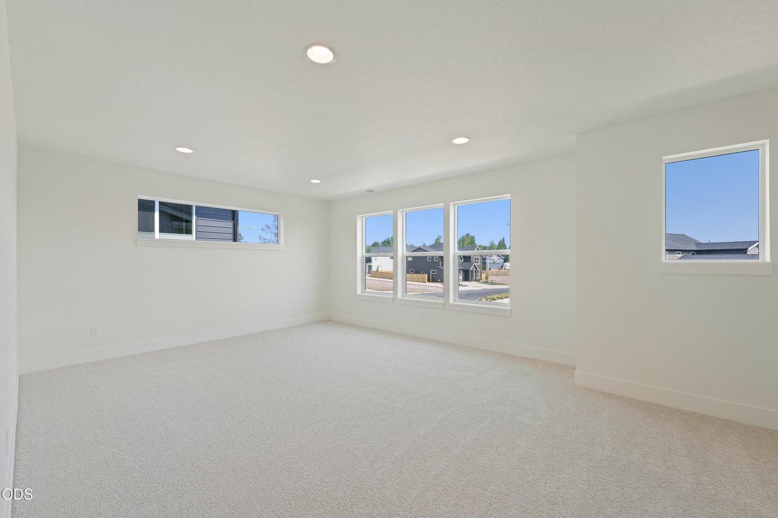 Photo of 21262 NE Beall Drive 27 of 46