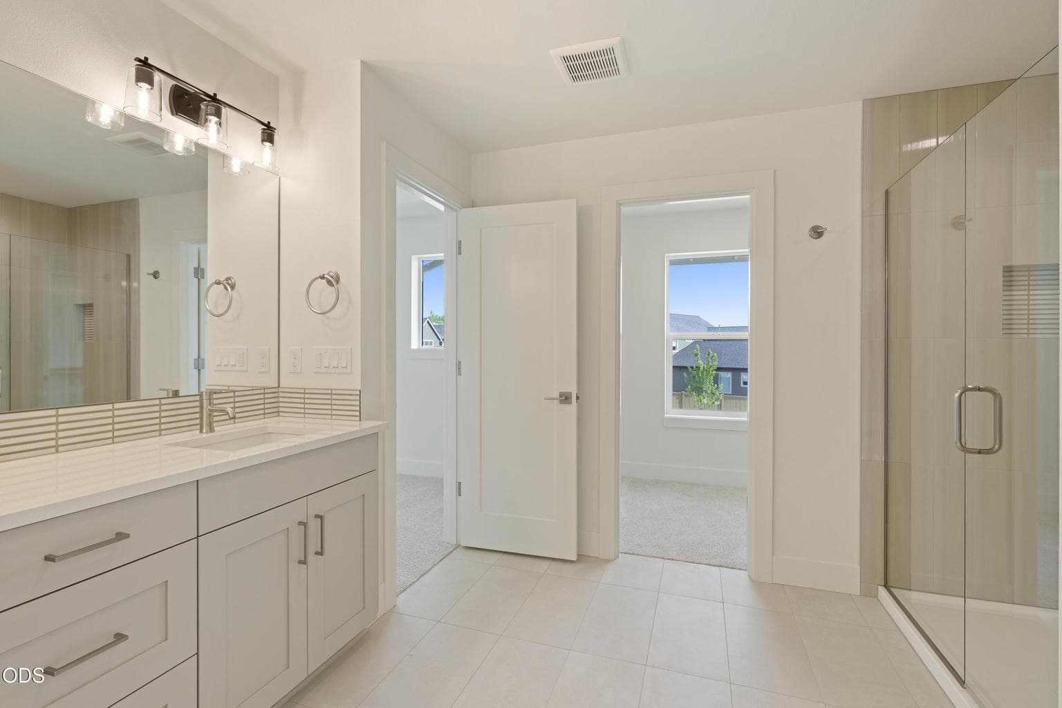 Photo of 21262 NE Beall Drive 31 of 46